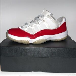 Jordan 11 low